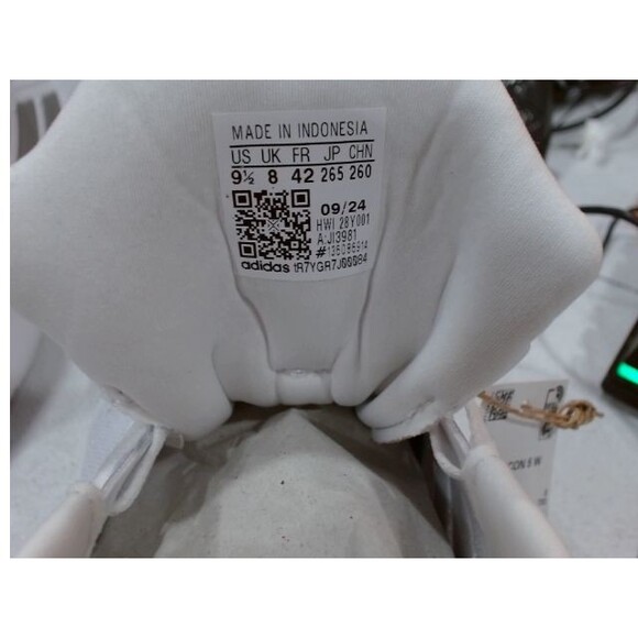 Adidas Runfalcon 5 Women's Sports Running Casual Shoes Sneakers Size 9.5 - Picture 7 of 8